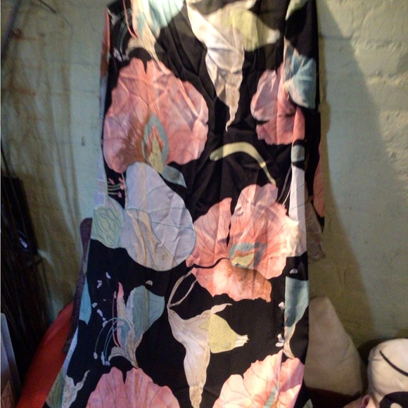 NEW! kiss Cold Shoulder tee Floral Patterned Kimono SET - Picture 5 of 5